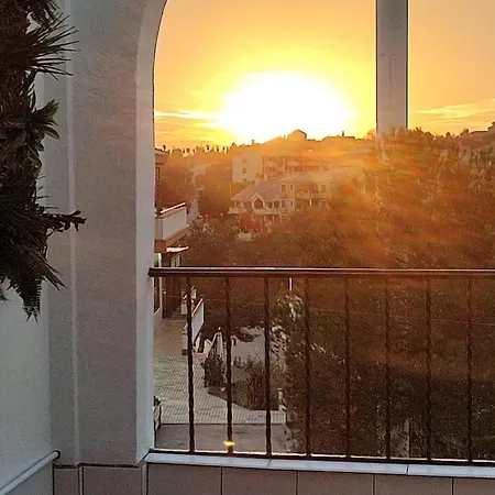 Casa Birdie, Perfect For Golf , Cycling And Padel Dehesa de Campoamor (Orihuela Costa)